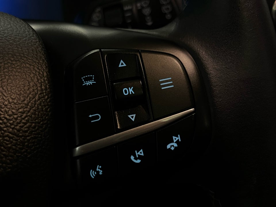 Ford Kuga 2,5 PHEV Vignale CVT 5d