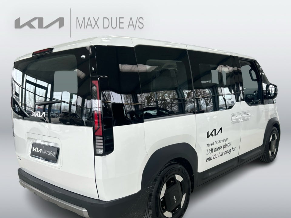 Kia PV5 71 Long Range Prestige 5d