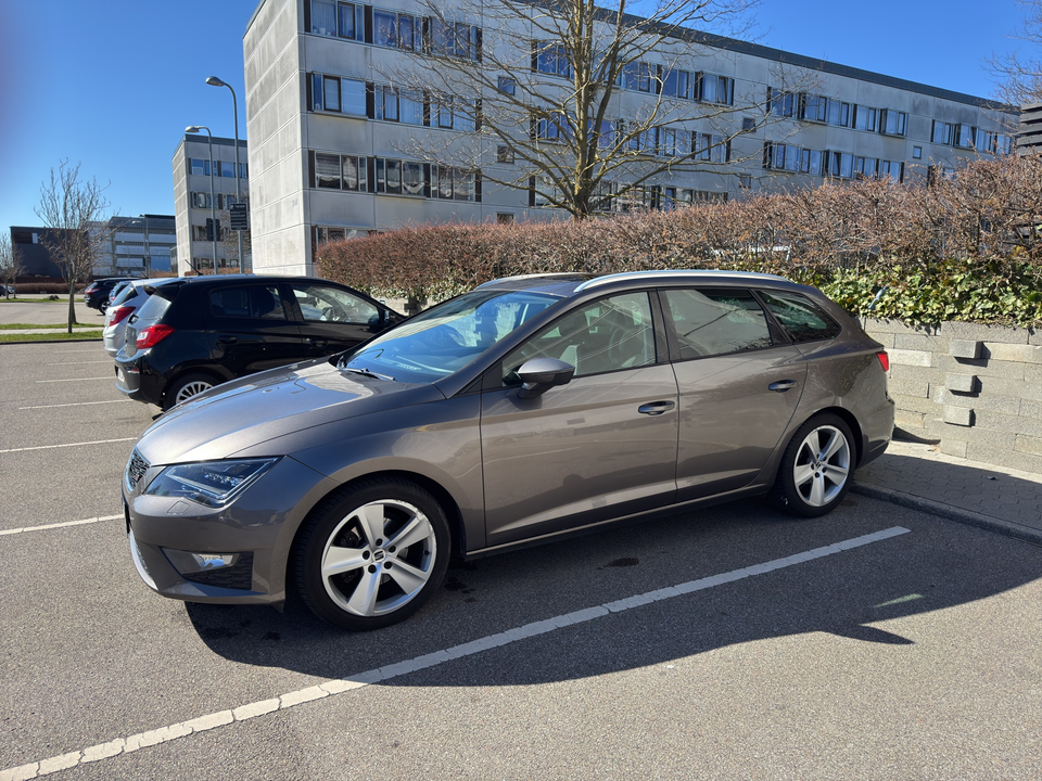 Seat Leon 2,0 TDi 150 FR ST DSG 5d