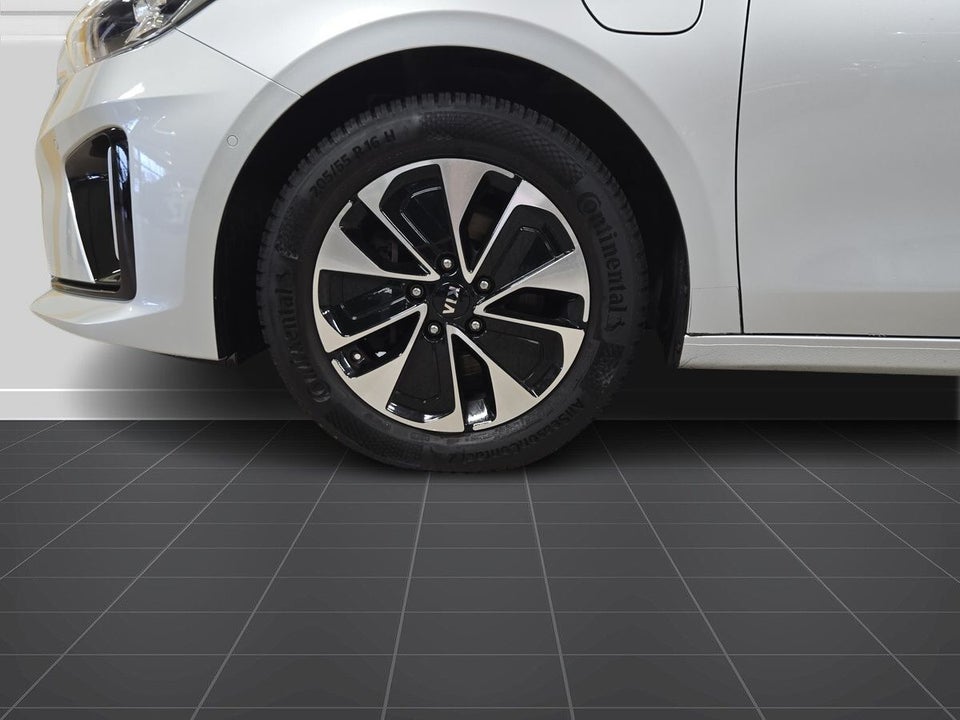 Kia Ceed 1,6 PHEV Upgrade+ SW DCT 5d