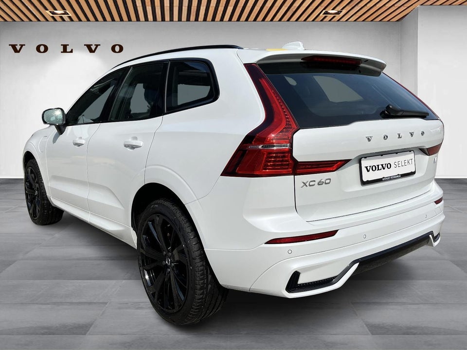 Volvo XC60 2,0 T6 ReCharge R-Design aut. AWD 5d