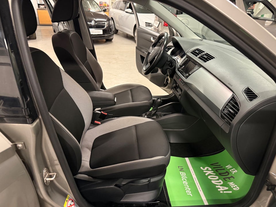 Skoda Fabia 1,0 TSi 110 Ambition Combi DSG 5d