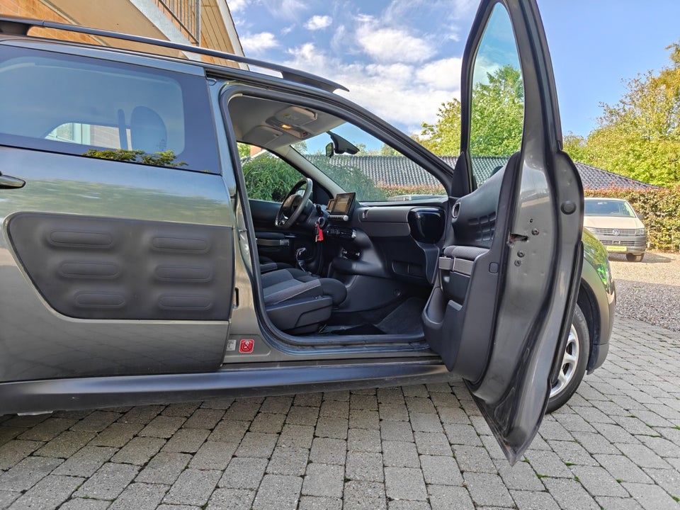 Citroën C4 Cactus 1,6 BlueHDi 100 Feel Van 5d