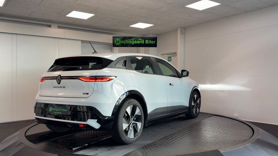 Renault Megane E-Tech 60 Equilibre 5d