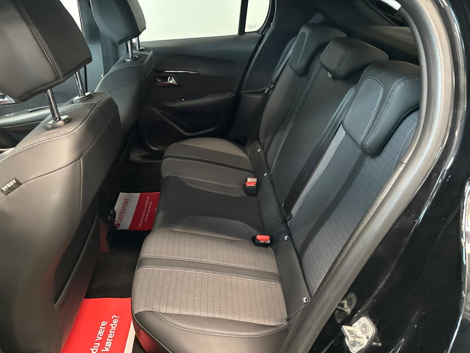 Peugeot 208 1,2 PureTech 100 Platin Pack 5d