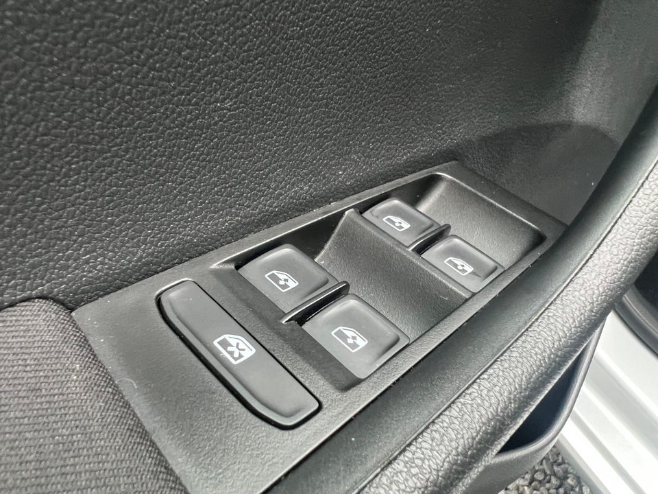 Skoda Fabia 1,0 TSi 95 Dynamic Combi DSG 5d