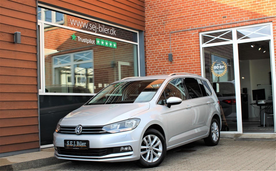 VW Touran 2,0 TDi 150 Highline DSG Van 5d