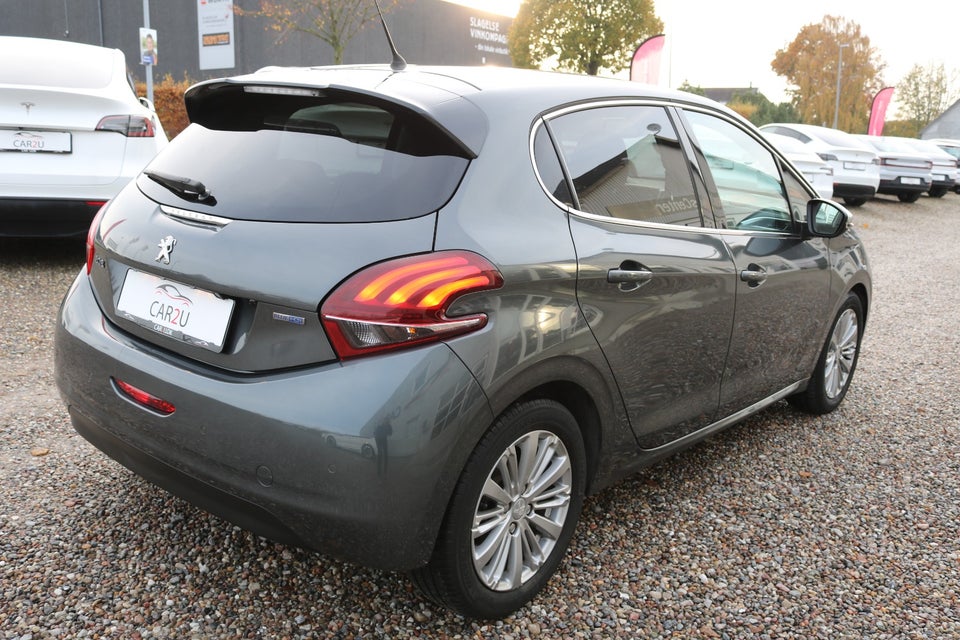 Peugeot 208 1,6 BlueHDi 100 Desire 5d