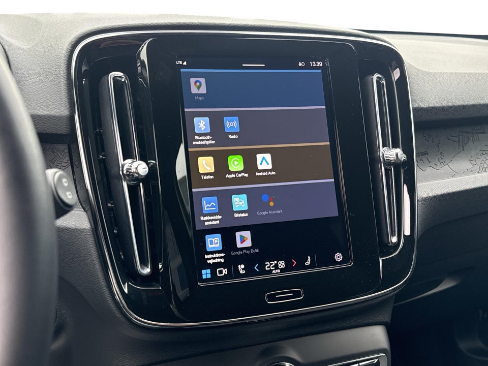 Volvo EX40 Extended Range Plus 5d