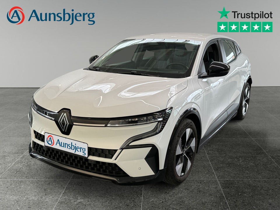 Renault Megane E-Tech 40 Equilibre 5d