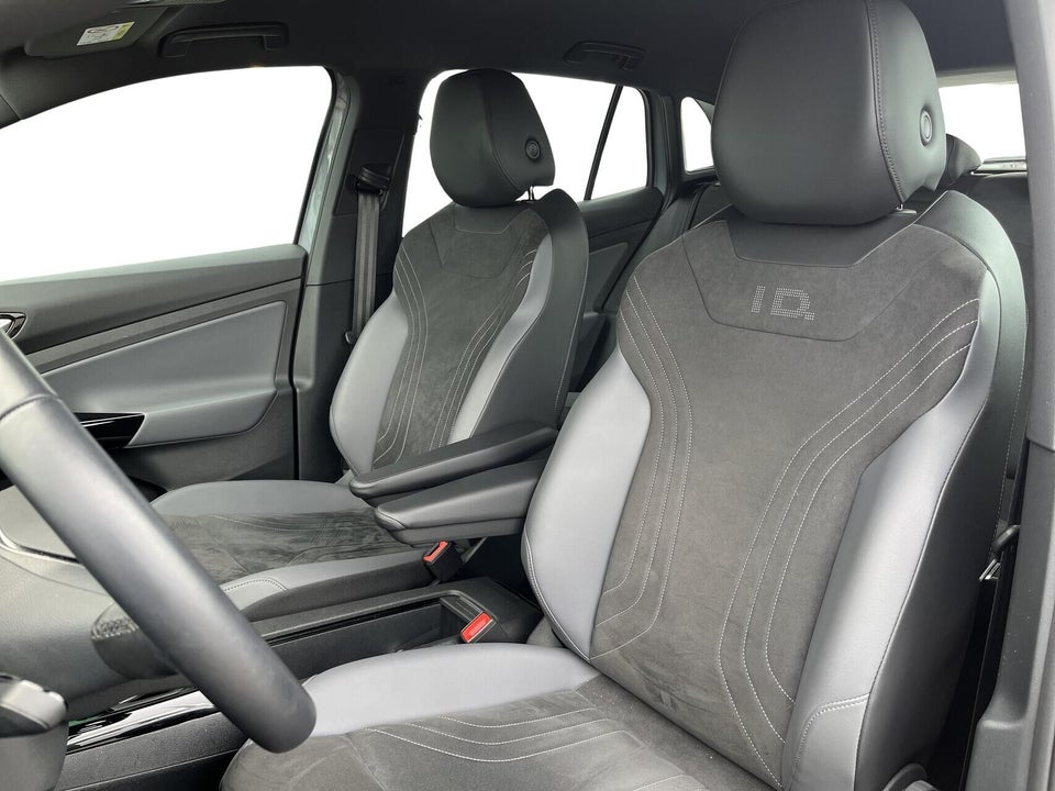 VW ID.4 77 Pro 5d