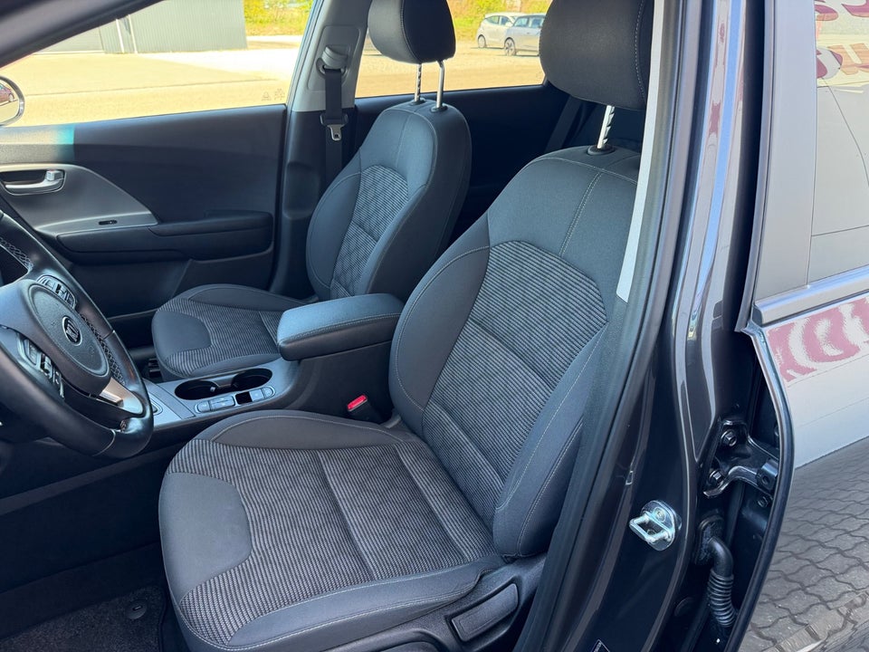 Kia Niro 1,6 PHEV Comfort DCT 5d