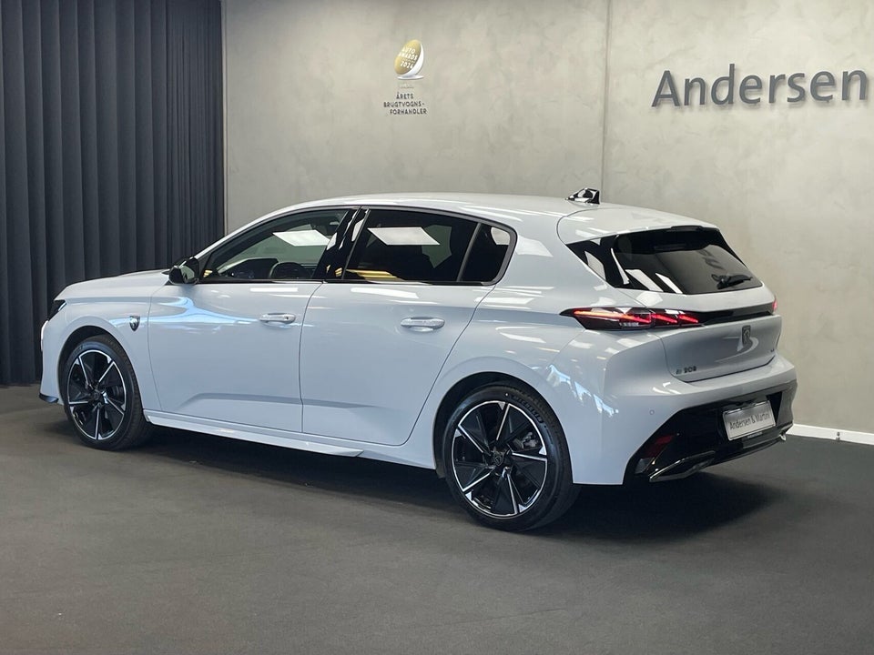 Peugeot e-308 54 GT 5d