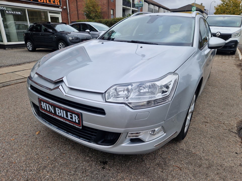 Citroën C5 2,0 HDi 140 Comfort Tourer 5d