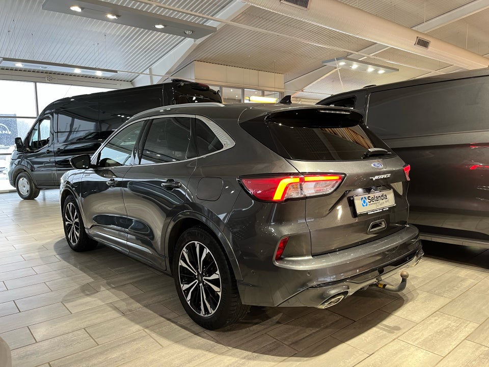 Ford Kuga 2,5 PHEV Vignale CVT 5d