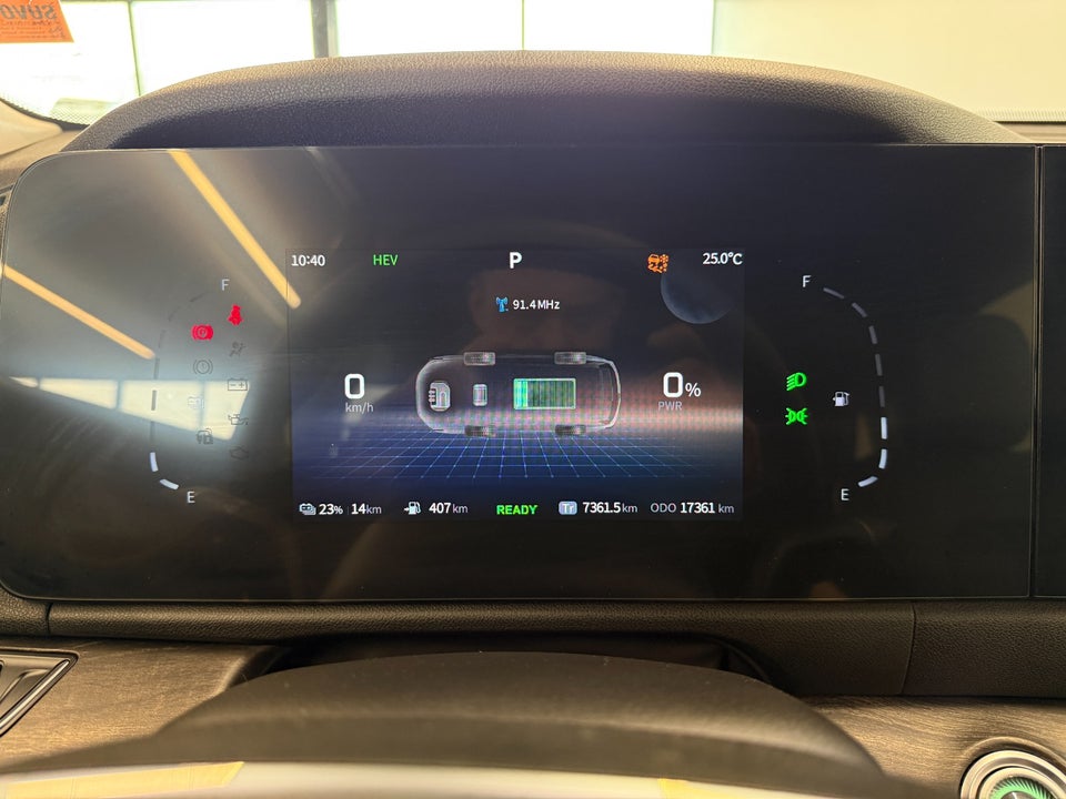 Navor E5 1,5 PHEV Rock 5d