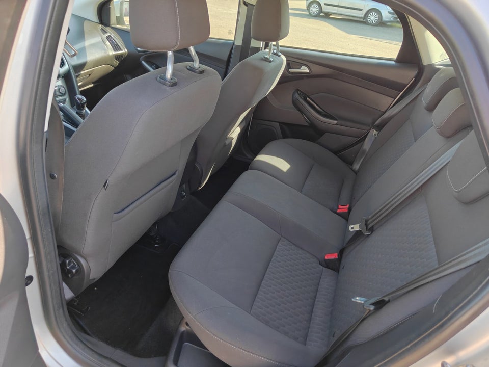 Ford Focus 1,0 SCTi 100 Titanium ECO 5d
