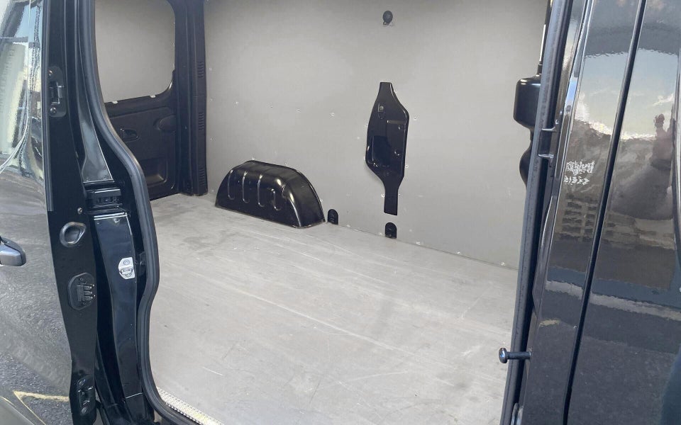 Renault Trafic 2,0 dCi 170 L2H1