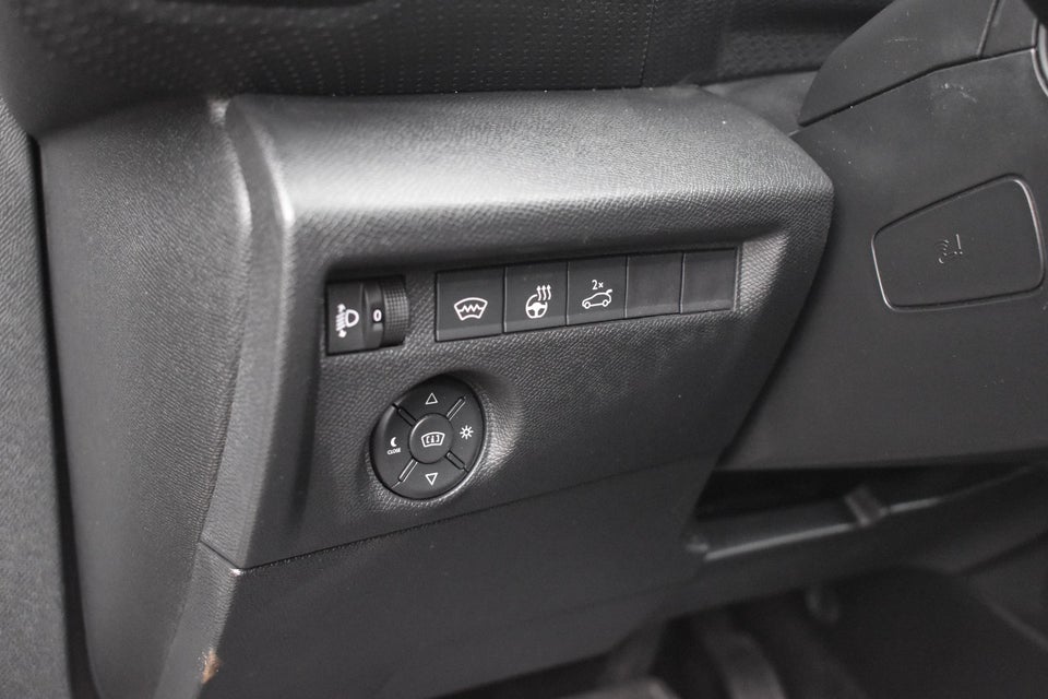 Citroën ë-C4 X 50 Palais Sky 4d