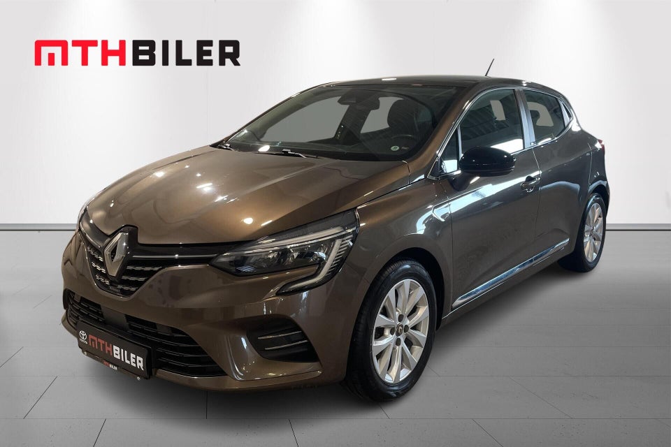 Renault Clio V 1,6 E-Tech Intens 5d