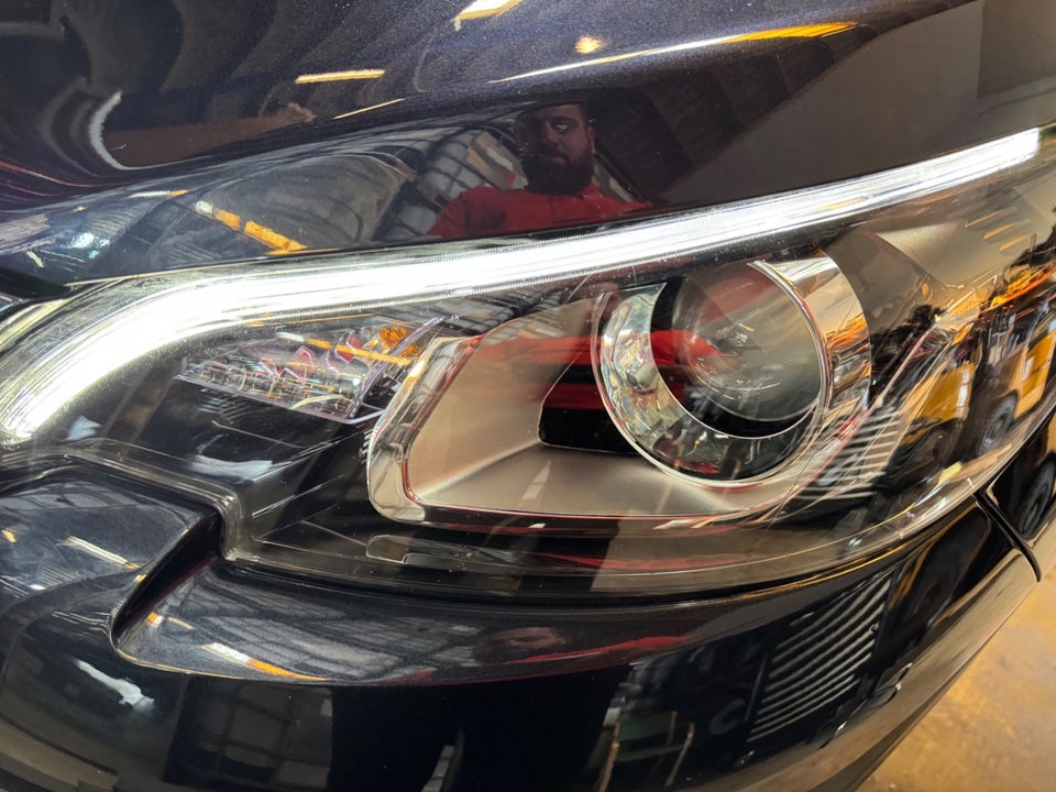 Peugeot 108 1,0 e-VTi 69 Allure 5d
