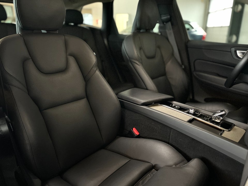 Volvo XC60 2,0 T6 ReCharge Inscription aut. AWD 5d