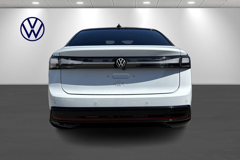 VW ID.7 Pro 75 Years Edition Max 5d