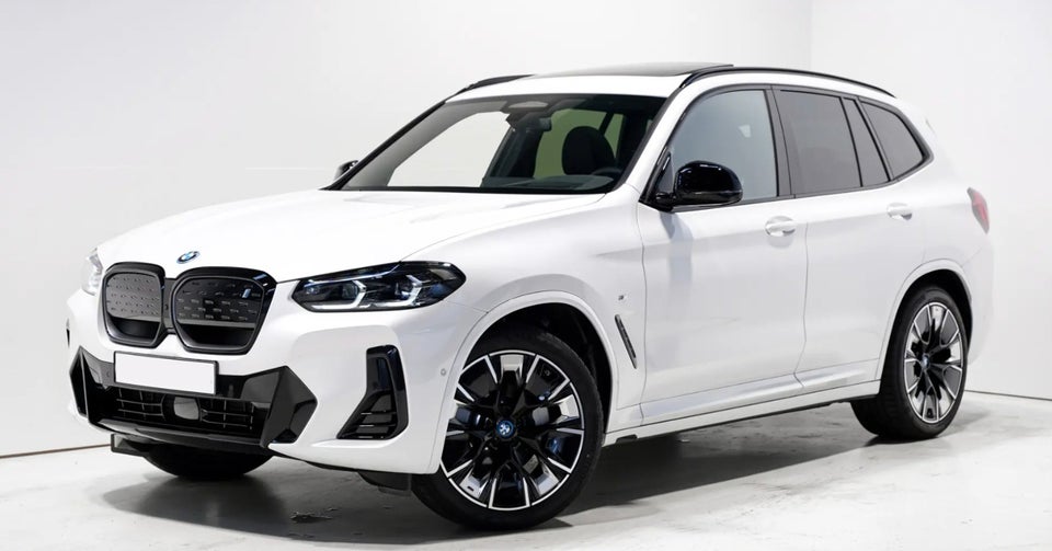 BMW iX3 Charged M-Sport 5d