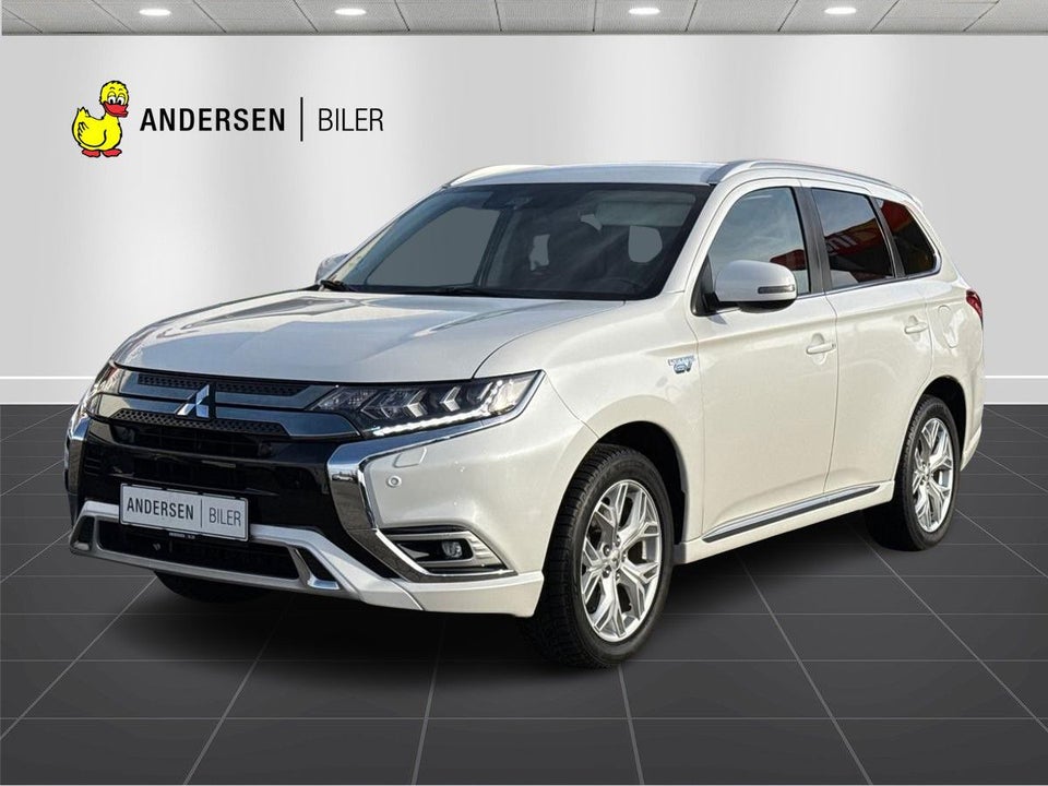 Mitsubishi Outlander 2,4 PHEV Intense CVT 4WD 5d