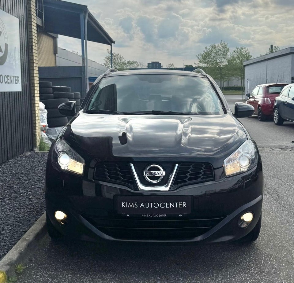 Nissan Qashqai 1,6 Tekna 5d