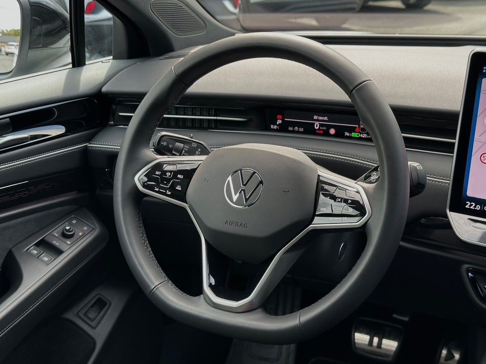 VW ID.7 77 Black Style Tourer 5d