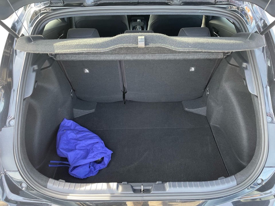 Toyota Corolla 1,8 Hybrid H3 MDS 5d
