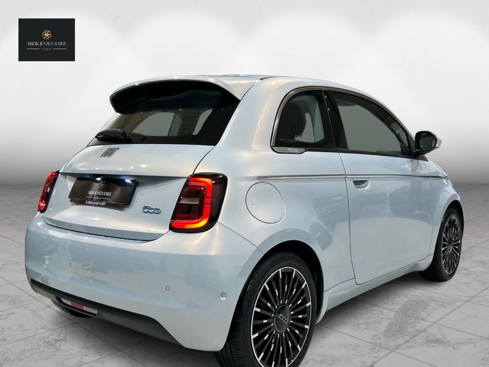 Fiat 500e 42 la Prima by Bocelli 3d