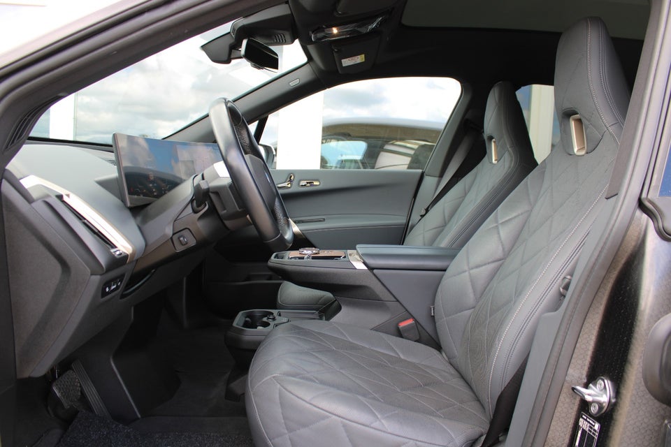 BMW iX xDrive40 Sport 5d
