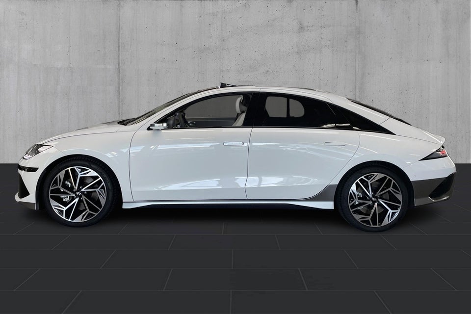Hyundai Ioniq 6 77 Ultimate AWD 4d