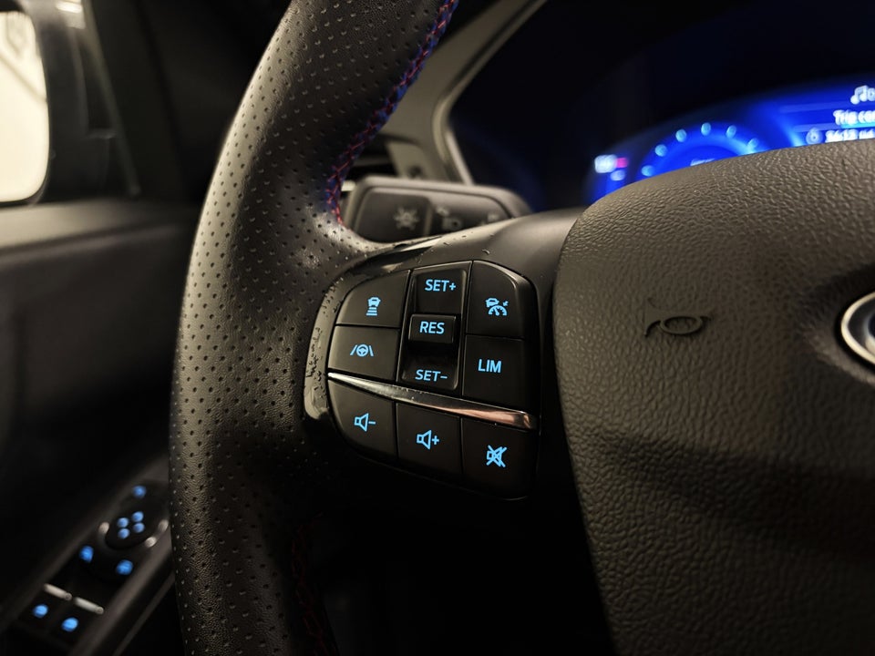 Ford Kuga 2,5 PHEV ST-Line CVT 5d