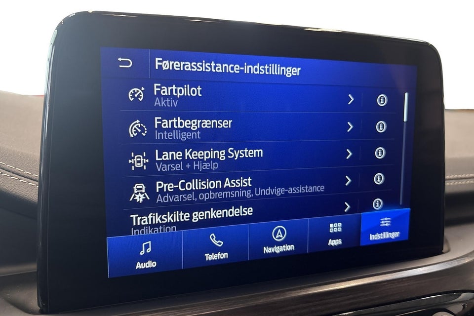 Ford Kuga 2,5 PHEV Vignale CVT 5d
