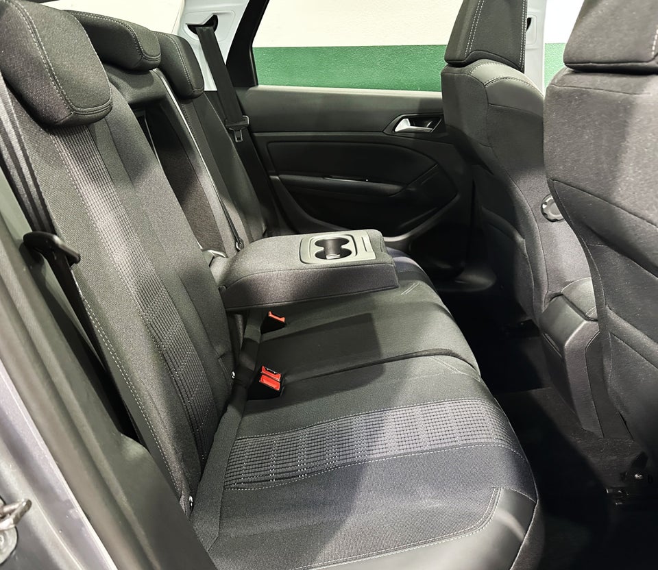 Peugeot 308 1,5 BlueHDi 130 Selection Sky SW 5d