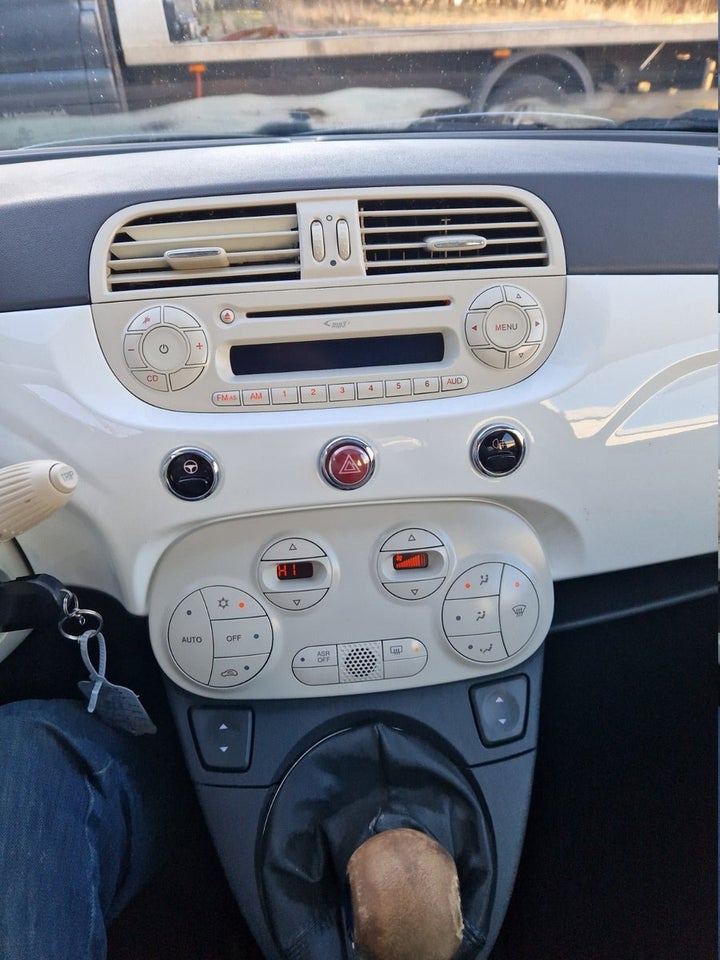 Fiat 500 1,2 Lounge 3d