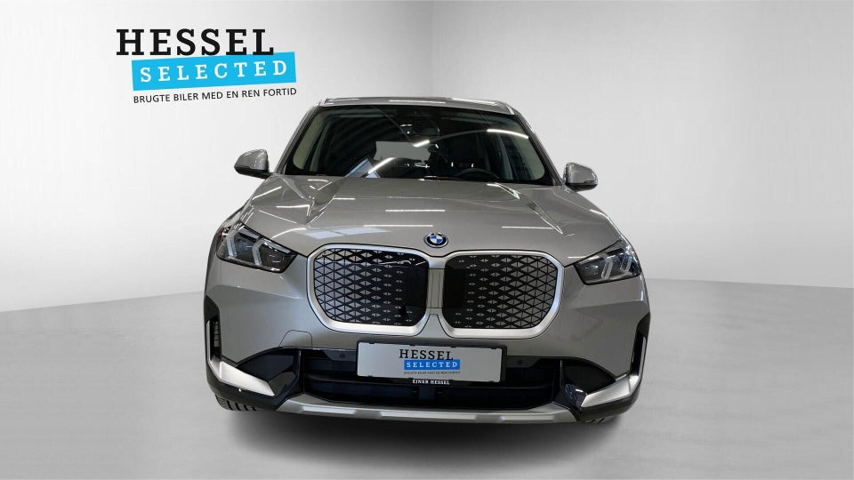 BMW iX1 xDrive30 X-Line 5d