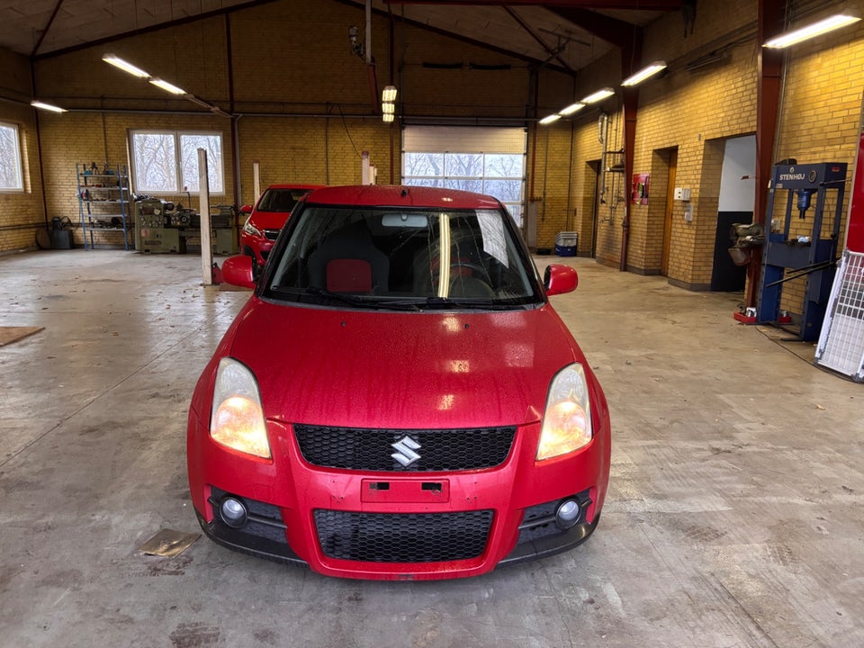 Suzuki Swift 1,6 Sport 3d