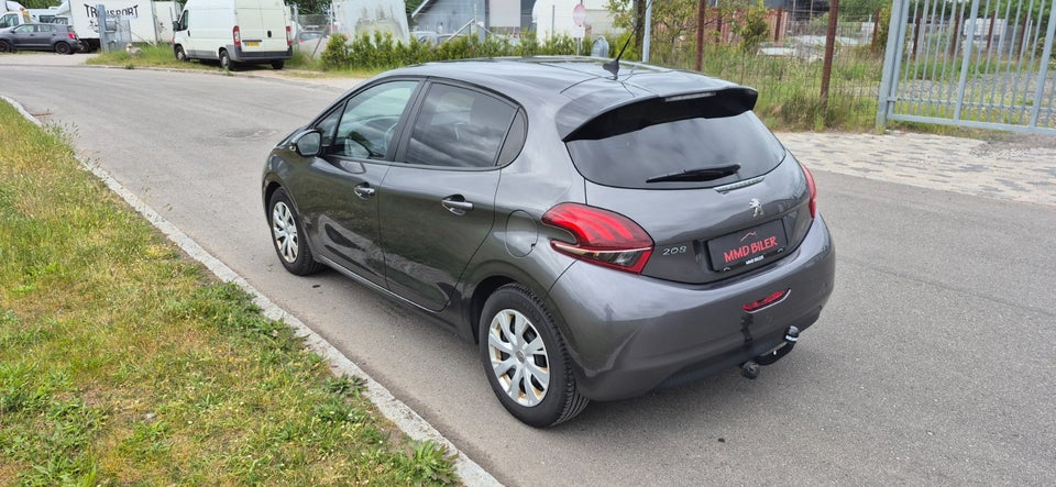 Peugeot 208 1,6 BlueHDi 100 Allure 5d