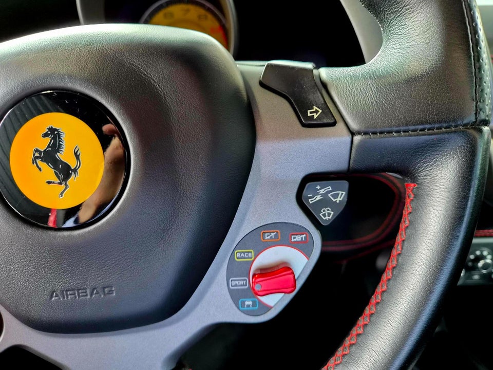 Ferrari 458 4,5 Italia DCT 2d