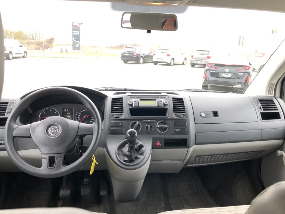 VW Transporter 2,0 TDi 114 Db.Kab m/lad 4d