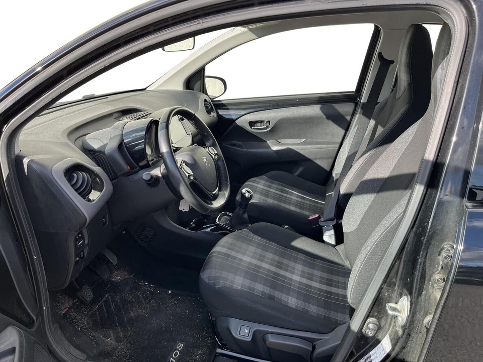 Peugeot 108 1,0 e-VTi 72 Allure+ 5d