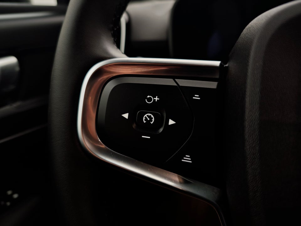 Volvo EX40 Extended Range Core 5d