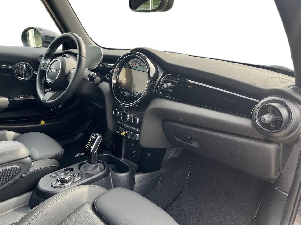 MINI Cooper SE Edition Premium Plus 3d