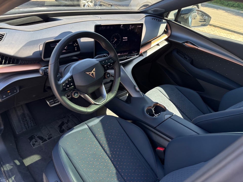 Cupra Tavascan 77 Adrenaline 5d