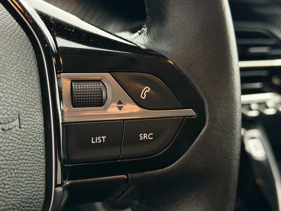 Peugeot 208 1,2 PureTech 75 Vision Pack 5d