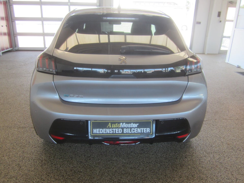 Peugeot e-208 50 Allure 5d